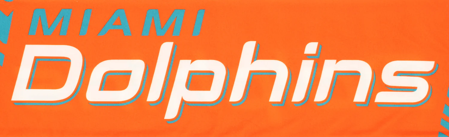 FOCO X Zubaz NFL Collab 3 Pack Glove Scarf & Hat Outdoor Winter Set, Miami Dolphins - Image 3
