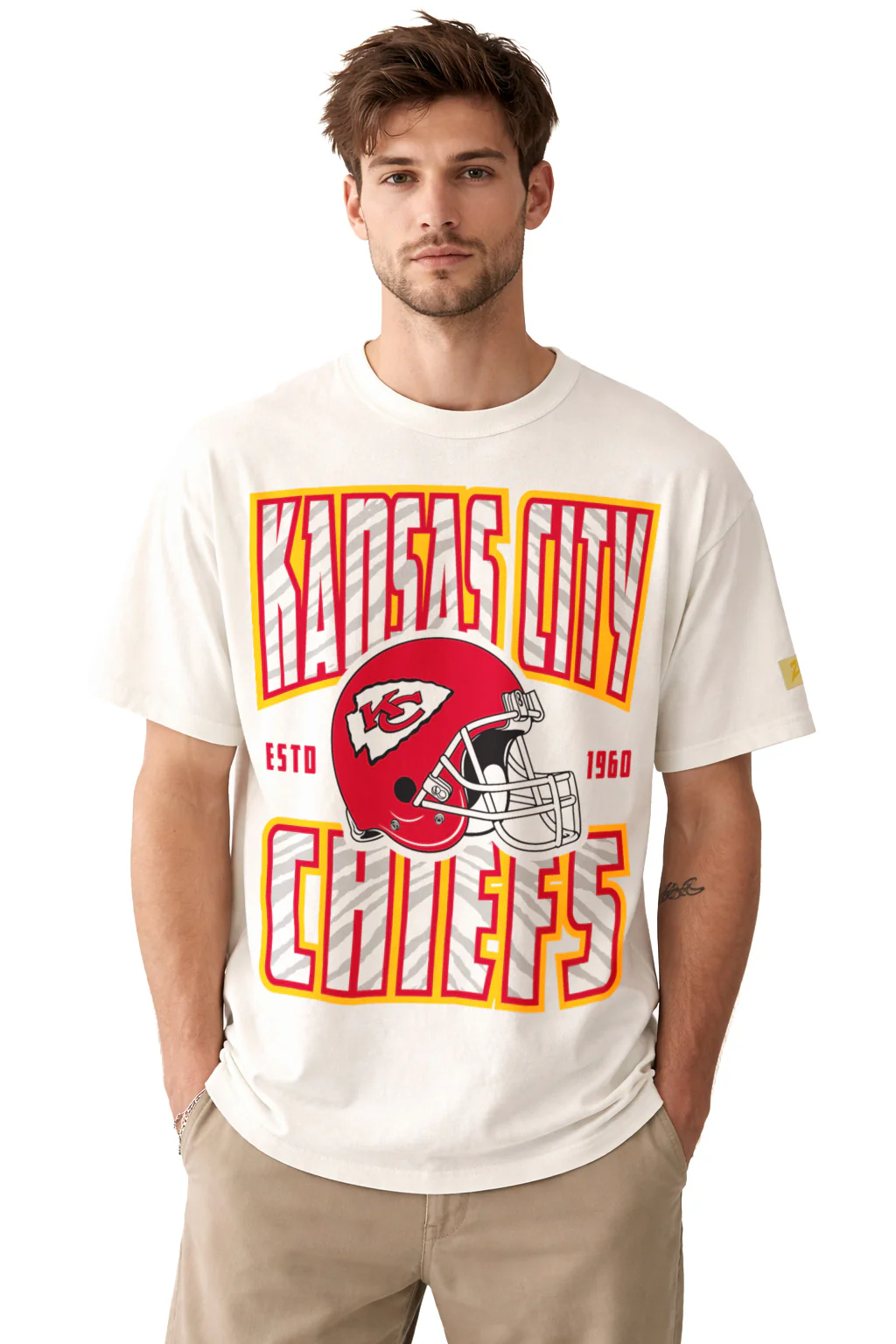 Zubaz NFL 90s SS Tee- Helmet-Off White, KANSAS CITY CHIEFS - Image 31