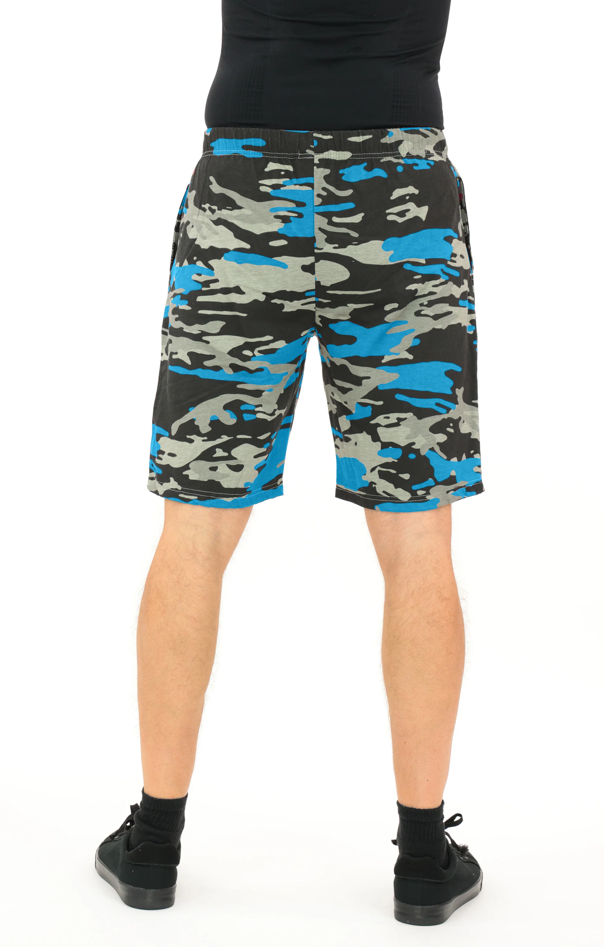Zubaz NFL Adult Unisex Z88 Embroidered Alt Camo Shorts, Carolina Pantshers - Image 11