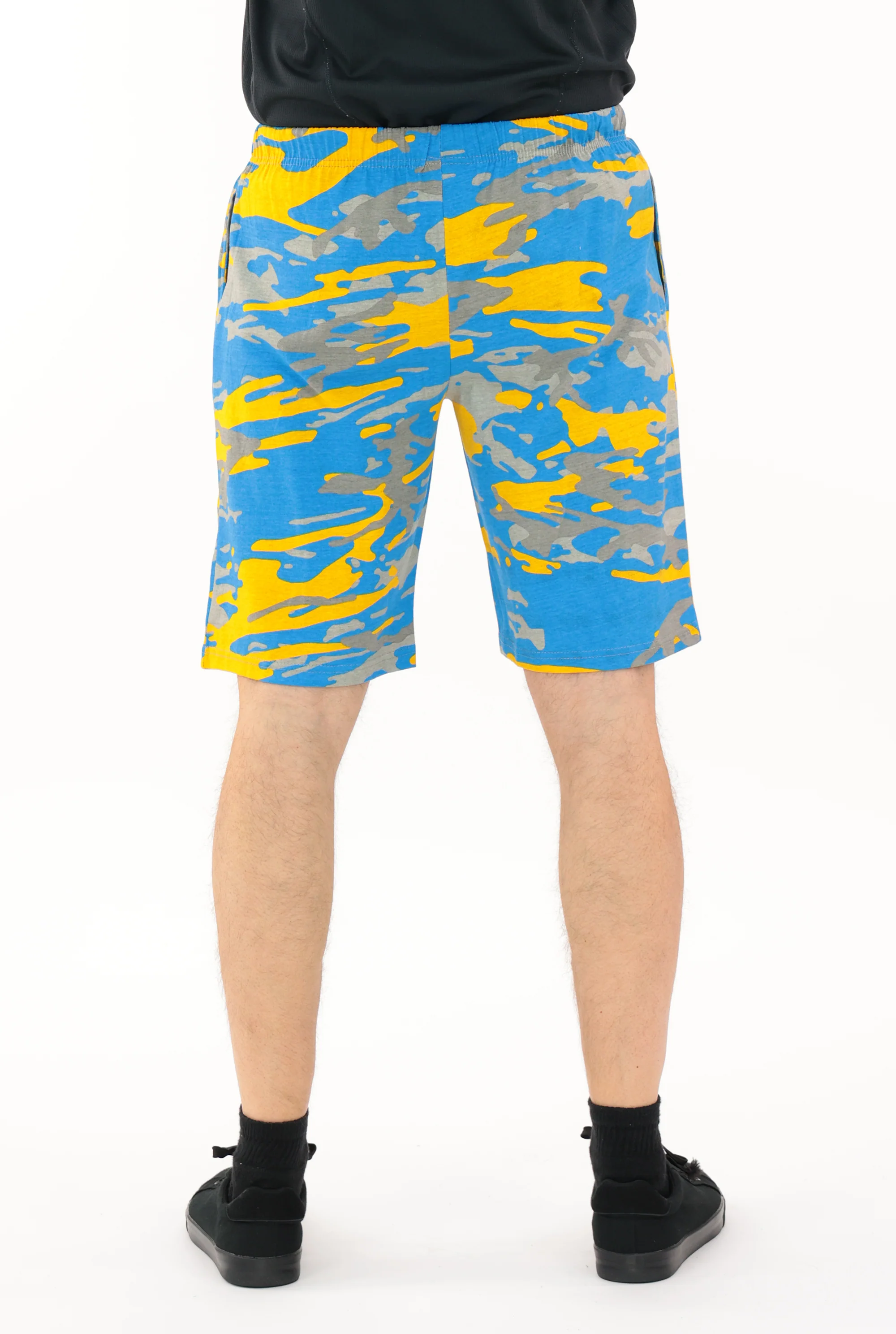 Zubaz NFL Adult Unisex Z88 Embroidered Alt Camo Shorts, Los Angeles Chargers - Image 5