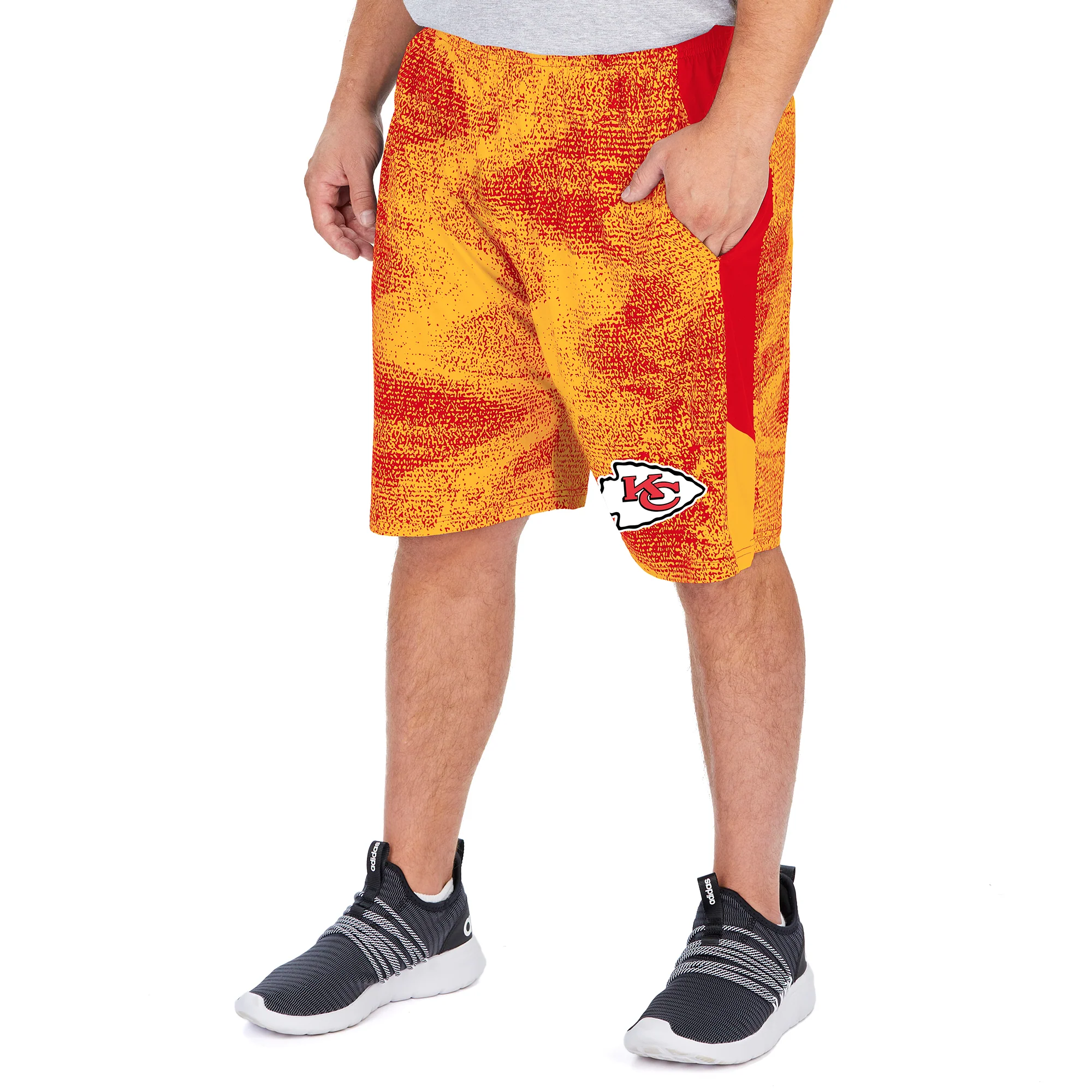 Zubaz NFL Men's Kansas City Chiefs Static Shorts With Side Panels - Image 3