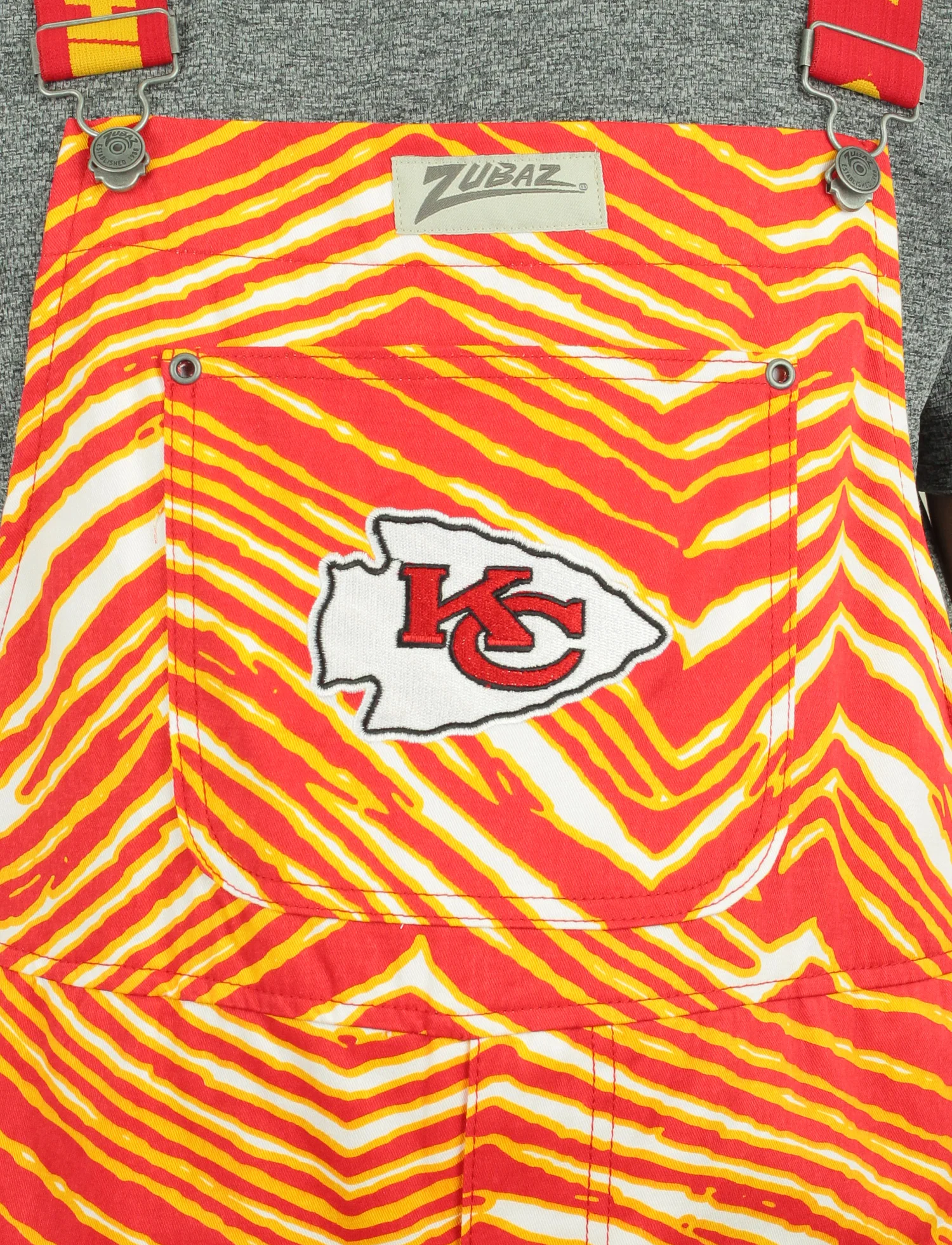 Zubaz NFL Men's Kansas City Chiefs Zebra Printed Team Bib Overalls - Image 4