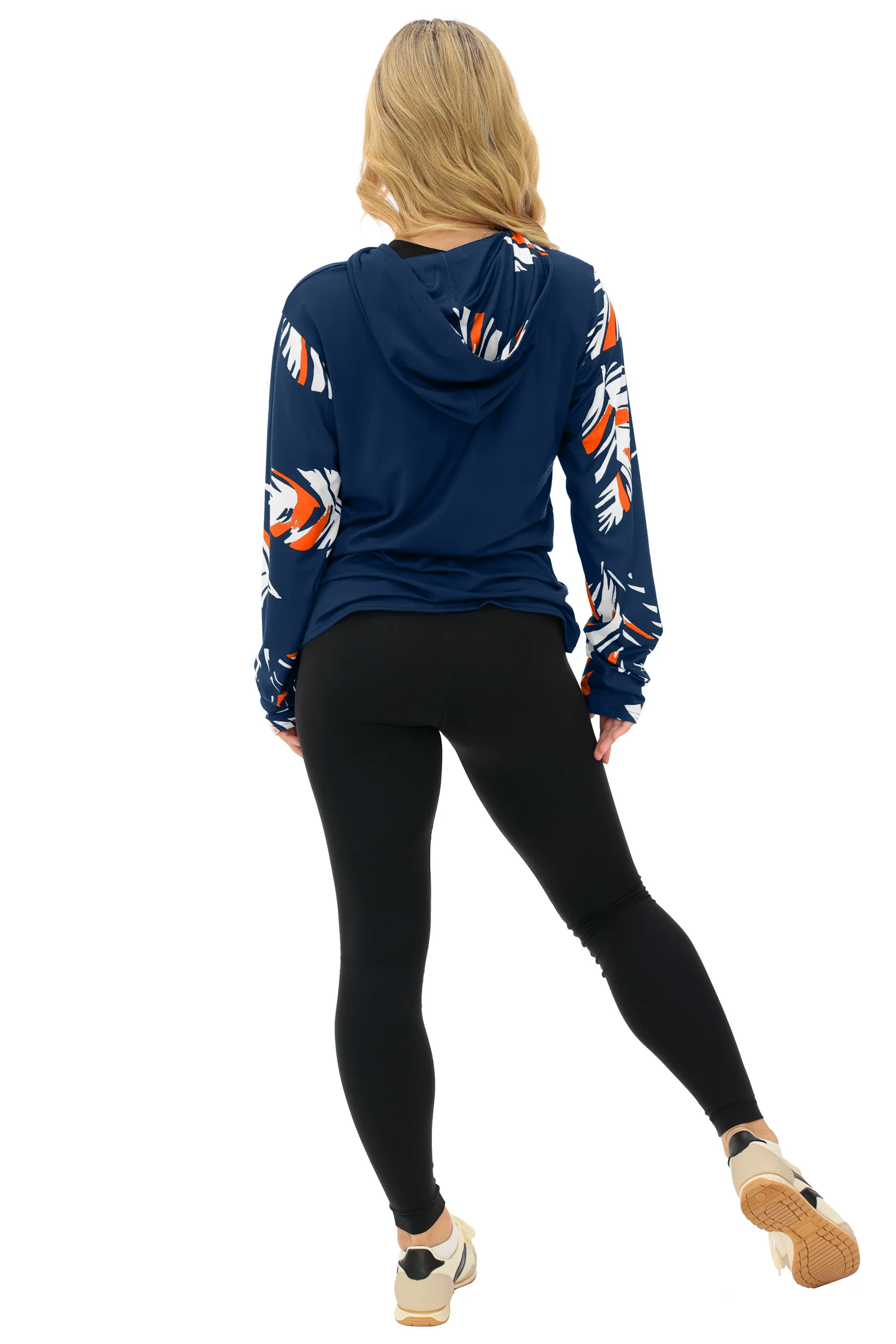 Zubaz NFL WOMEN Casual Script Leaf Accent Lightweight Hoodie, CHICAGO BEARS - Image 39
