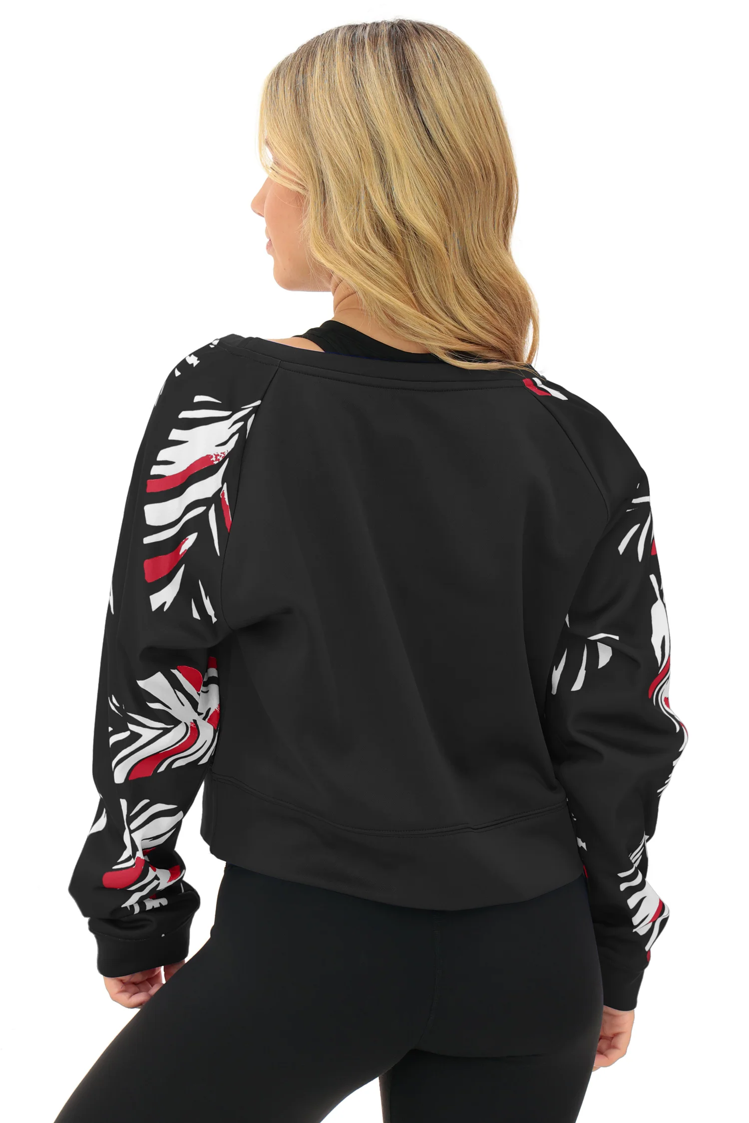 Zubaz NFL Women's Script 3 Color Leaf Boatneck Raglan Crew, TAMPA BAY BUCCANEERS - Image 32